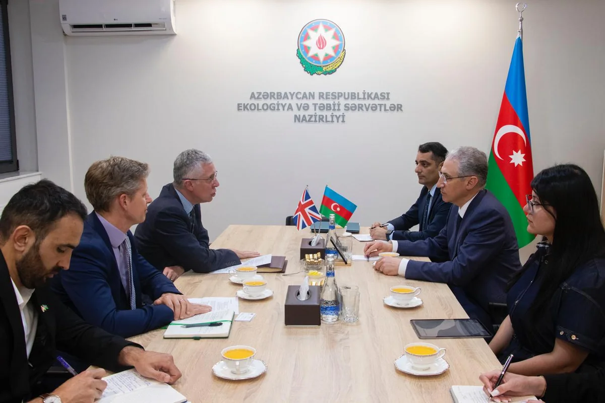 Мухтар Бабаев обсудил с послом Великобритании подготовку к COP29