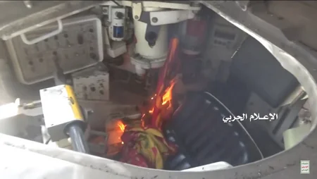 Yəmən üsyançıları Səudiyyə Ərəbistanının Abrams tankını vurub - VİDEO
