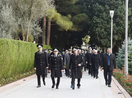 DTX-nın şəxsi heyəti ulu öndər Heydər Əliyevin xatirəsini yad edib