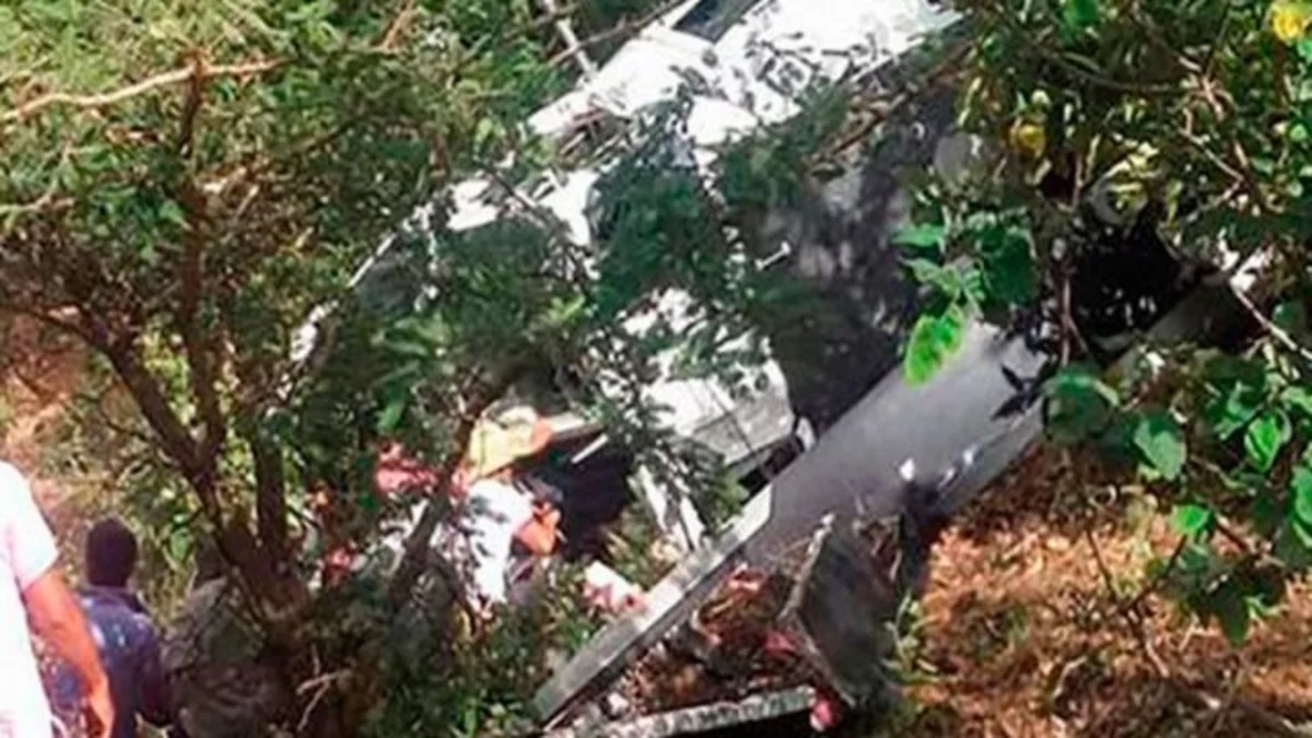 Meksikada zəlzələ qurbanlarına yardım aparan vertolyot qəzaya uğrayıb