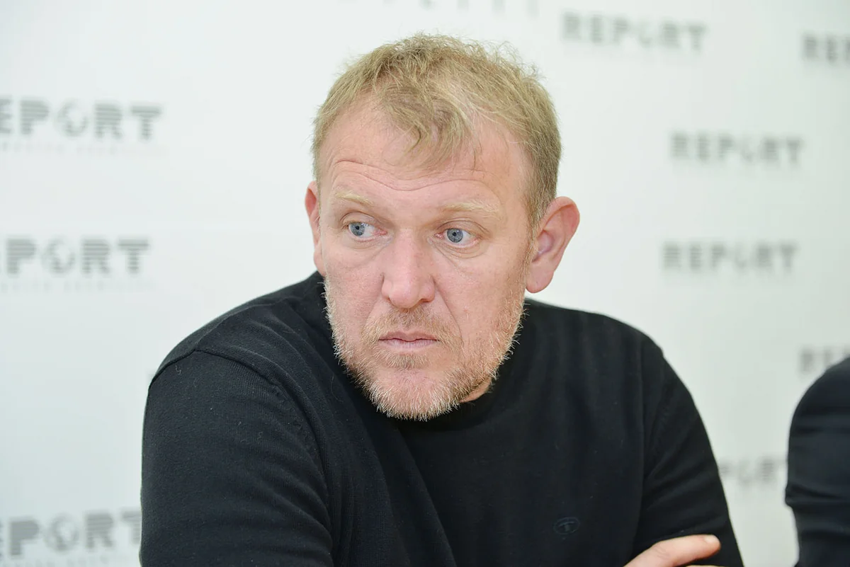 Бурсаспор интересуется Робертом Просинечки