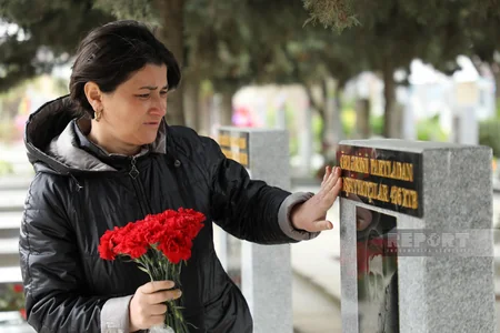Xocavənd əməliyyatı” şəhidlərinin məzarları ziyarət olunub