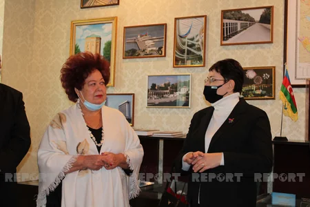 Azərbaycanın dövlət mükafatları ukraynalı müəllimlərə təqdim olunub