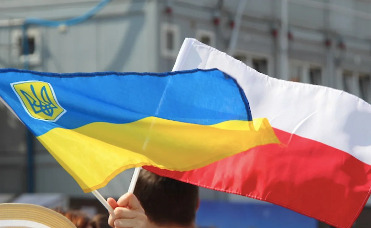 В Украине принят законопроект об особых гарантиях для граждан Польши