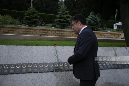 OTS agriculture ministers visit Alleys of Honor and Martyrs