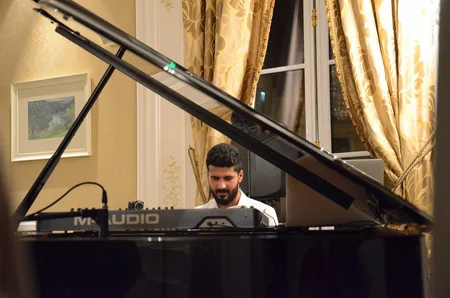 Parisdə gənc azərbaycanlı bəstəkarın konserti olub