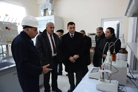 Azərikimya İstehsalat Birliyində ADNSU-nun nümayəndə heyəti ilə görüş keçirilib - FOTO