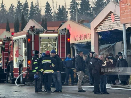 Tbilisinin Lilo Mall bazarındakı yanğın lokallaşdırılıb - YENİLƏNİB