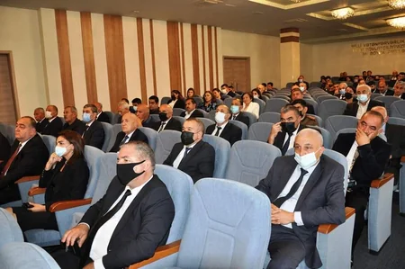 Biləsuvarda “Müstəqilliyimizin zəfər salnaməsi” adlı elmi-praktik konfrans keçirilib