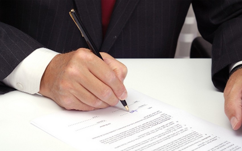 Up and low fines for failure to comply with an administrative acts defined in Azerbaijan