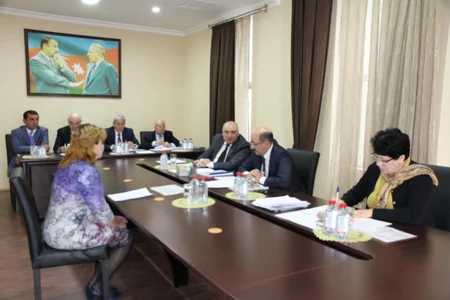 Əbülfəs Qarayev Tovuzda vətəndaşları qəbul edib