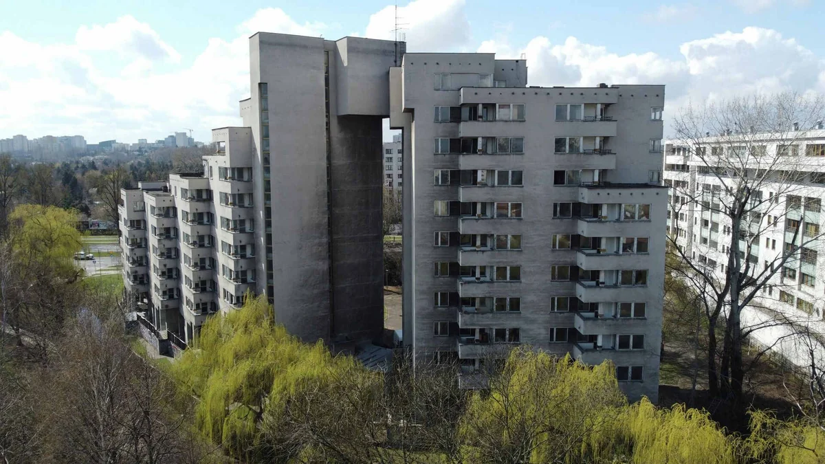 Польша не признает собственностью РФ жилой комплекс российского посольства