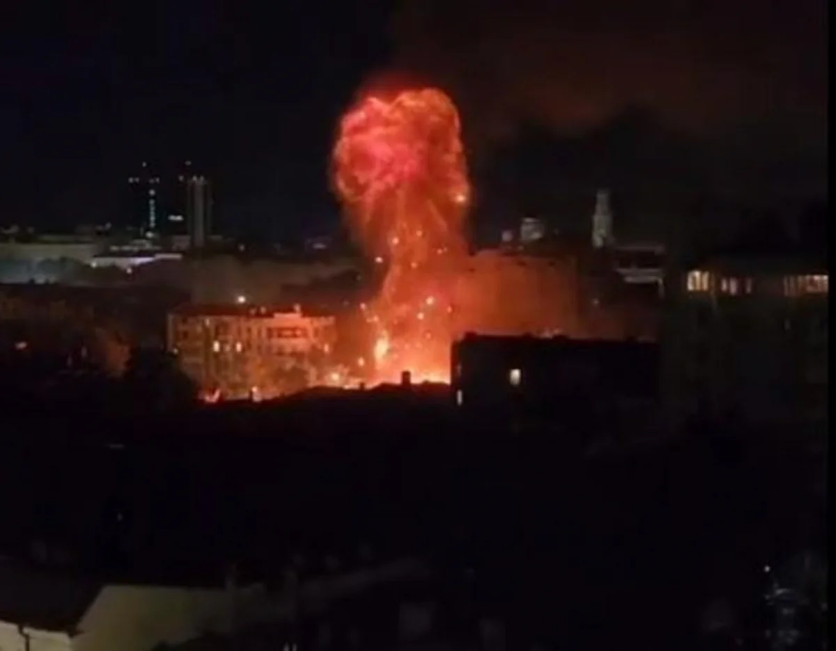 Rostovda Cənub Hərbi Dairənin qərargahı yaxınlığında güclü partlayışlar olub