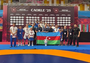 Сборная Азербайджана по греко-римской борьбе стала чемпионом Европы в Италии