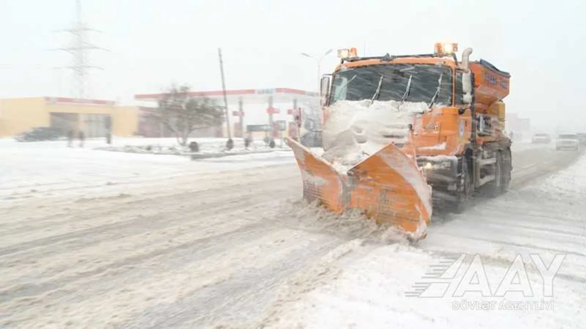 Azərbaycanın avtomobil yollarındakı son vəziyyət açıqlanıb