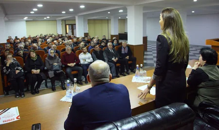 Könül Nurullayeva Qarabağ müharibəsi əlilləri, veteranları, şəhid ailələri və Çernobıl əlilləri ilə görüşüb