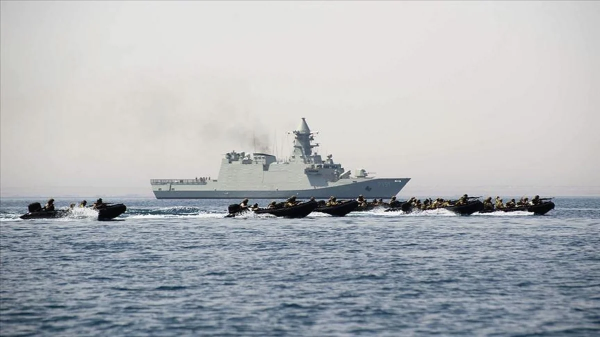ВМС Ирана, Китая и России начали совместные учения в Индийской океане