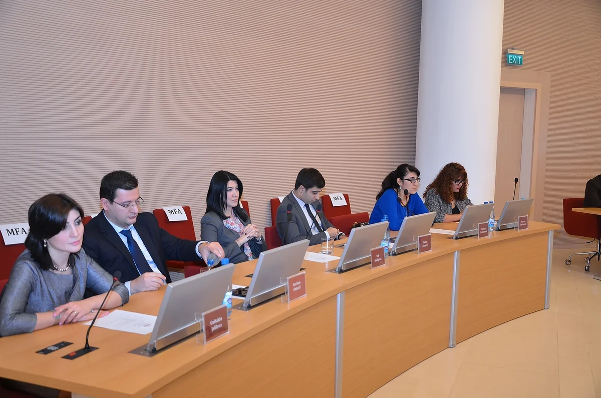 ADA Universiteti diplomatlar üçün daha bir təlim proqramını başa vurub