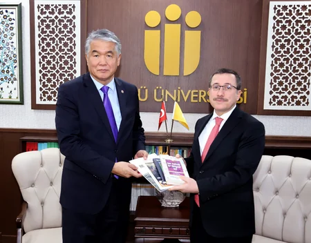 TÜRKSOY Türkiyədə Almas İldırımı yad edib