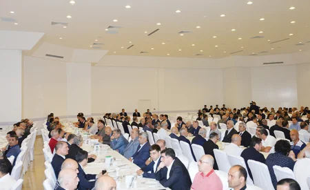 Prezident İlham Əliyev akademik Rəfiqə Əliyevanın qırx mərasimində iştirak edib