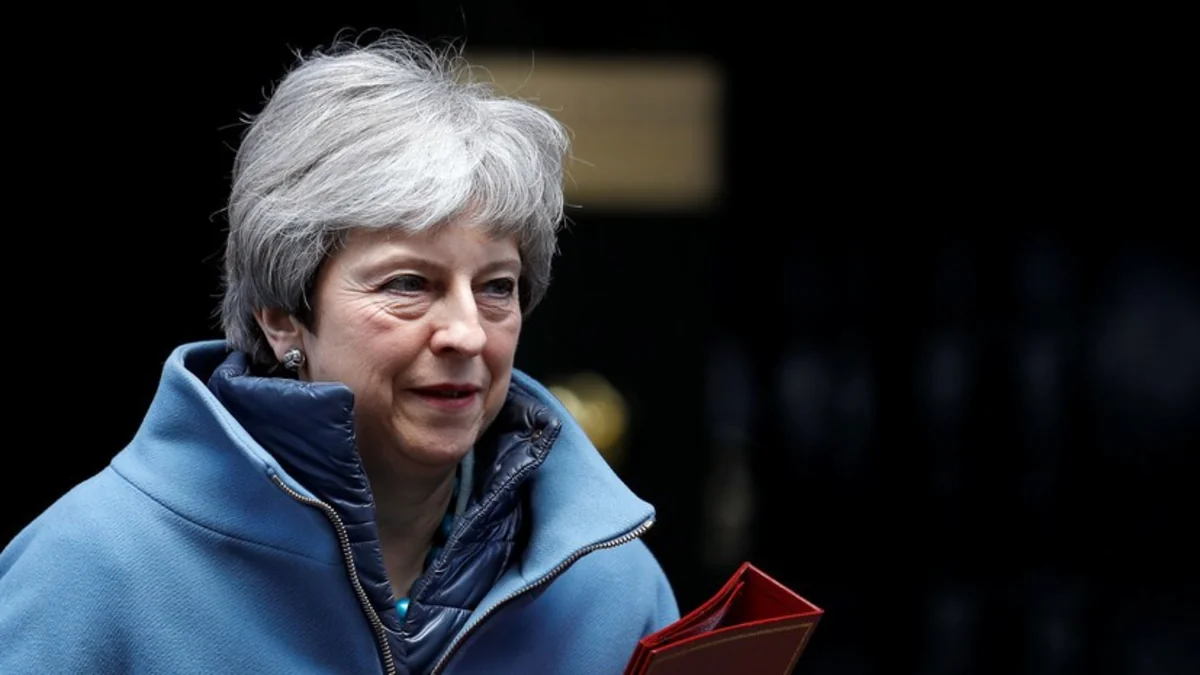 Tereza Mey “Brexit”dən sonra istefa verəcəyini açıqlayıb