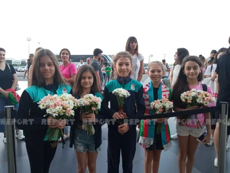 İslamiadada iştirak etmiş Azərbaycan idmançılarının bir qismi Vətənə qayıdıb