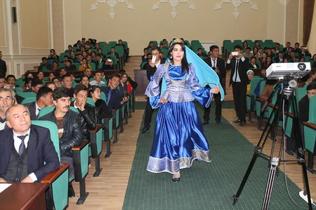 Samarkand hosts fashion show of Karabakh clothing