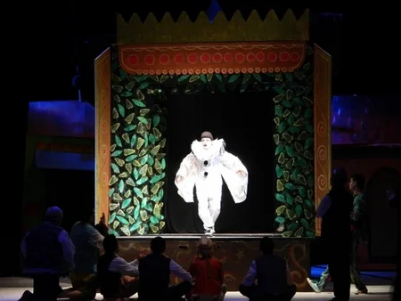 Məktəblilər tətil vaxtı Gənc Tamaşaçılar Teatrında bu tamaşalara baxa bilərlər - SİYAHI