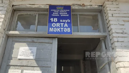Şəkidə 75 il əvvəl tikilən məktəb qəzalı vəziyyətə düşüb