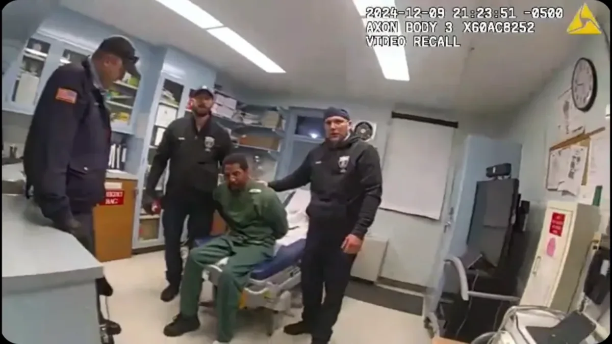 ABŞ həbsxanasında mühafizəçilər məhbusu döyərək öldürüblər