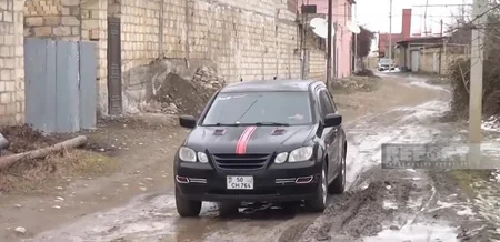 Qusarın mərkəzi küçələri bərbad vəziyyətə düşüb