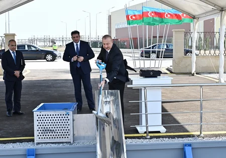 Prezident Sumqayıt Kimya Sənaye Parkında açılış və təməlqoyma mərasimlərində iştirak edib