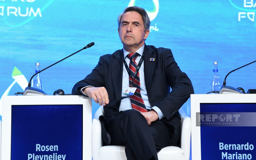 Экс-президент Болгарии: Необходимо создать единые принципы правового регулирования ИИ