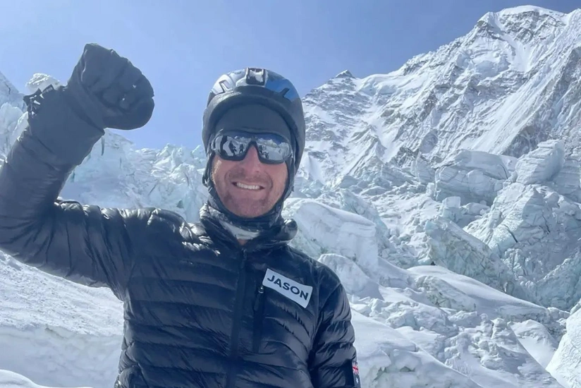 Australian man dies during Mount Everest climb