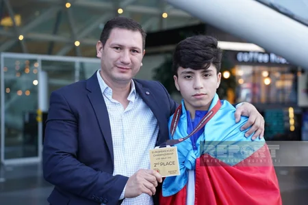 Азербайджанские каратисты, успешно выступившие на ЧЕ, вернулись на родину
