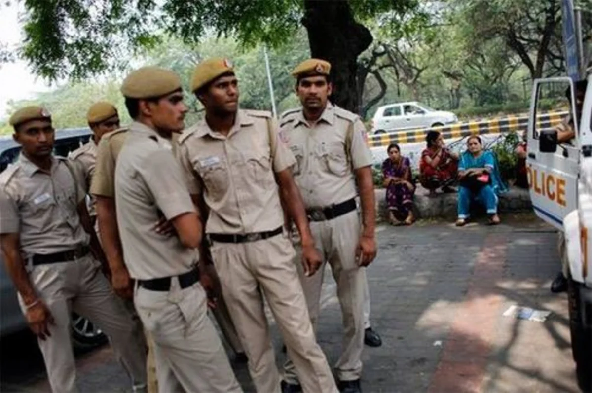 Indian man kills 14 family members before suicide