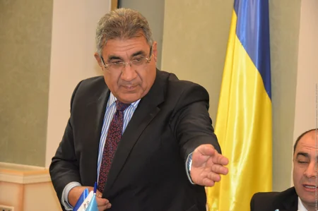 Viktor Yuşenko, Leonid Kojara və Rövşən Tağıyev Kiyevdə Dağlıq Qarabağdan və Donbasdan danışıblar