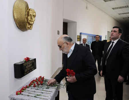 ADNSU-da 20 Yanvar şəhidlərinin xatirəsi anılıb