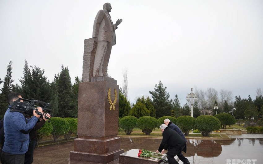 Arzu Rəhimov Hacıqabulda vətəndaş qəbulu keçirib