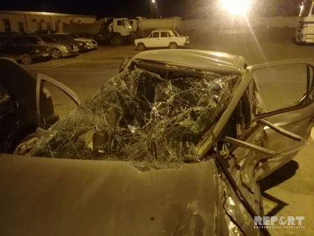 Bakıda sərnişin avtobusu minik avtomobili ilə toqquşub: xəsarət alanlar var - FOTO