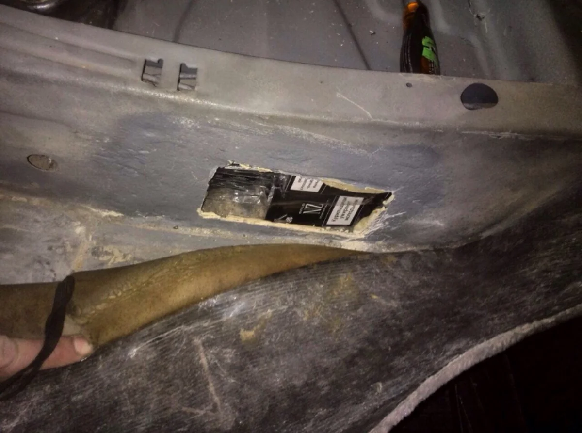 Azərbaycan gömrükçüləri 17 min ədəd siqaret aşkar edib