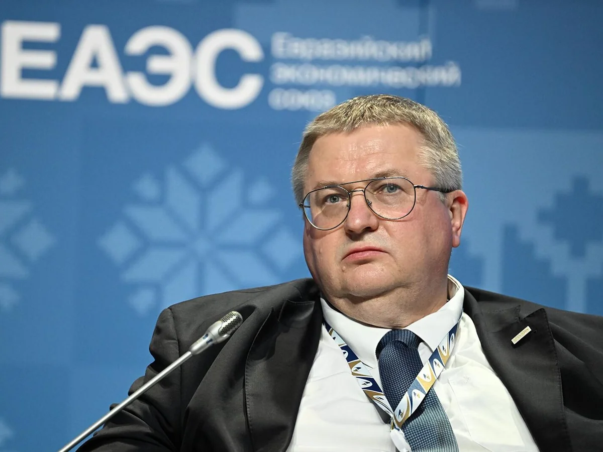 Overchuk: Russia closely cooperating with Azerbaijan on creation of North-South corridor