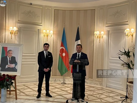 Parisdə ulu öndər Heydər Əliyevin anım mərasimi keçirilib