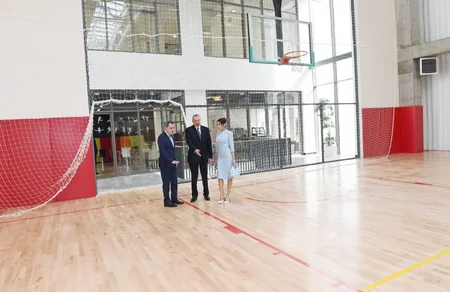 Prezident İlham Əliyev Bakıda Heydər Əliyev adına Müasir Təhsil Kompleksinin yeni binasının açılışında iştirak edib - YENİLƏNİB