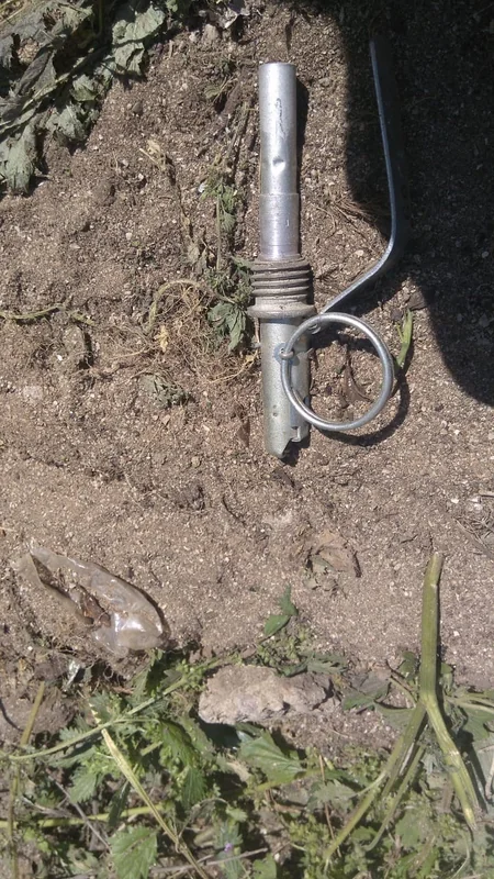 Nardaranda əl qumbarası və partladıcı tapıldı