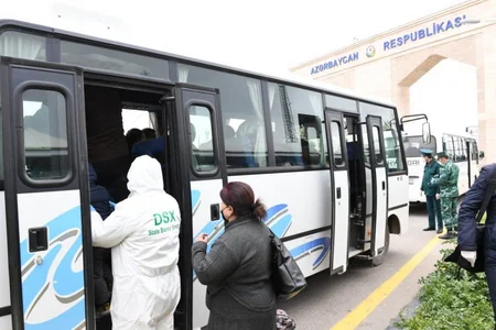 Rusiyadan qayıdan Azərbaycan vətəndaşları karantinə yerləşdiriliblər