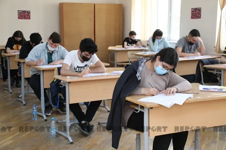 11-cilərin sonuncu buraxılış imtahanı keçirilib