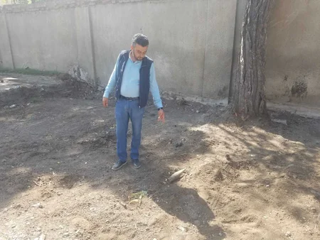 Gəncədə marketin qarşısında raket tapılıb