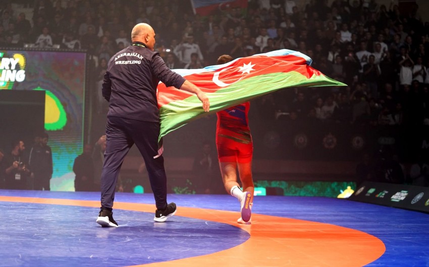 Azərbaycan güləşçiləri Bakıdakı dünya çempionatını 21 medalla başa vurublar