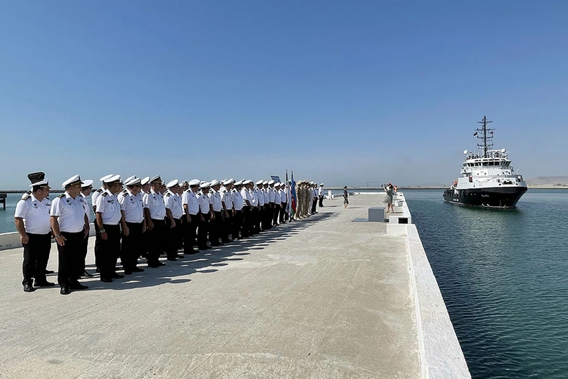Russian warships arrive in Baku